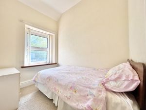 Photo 16- click for photo gallery